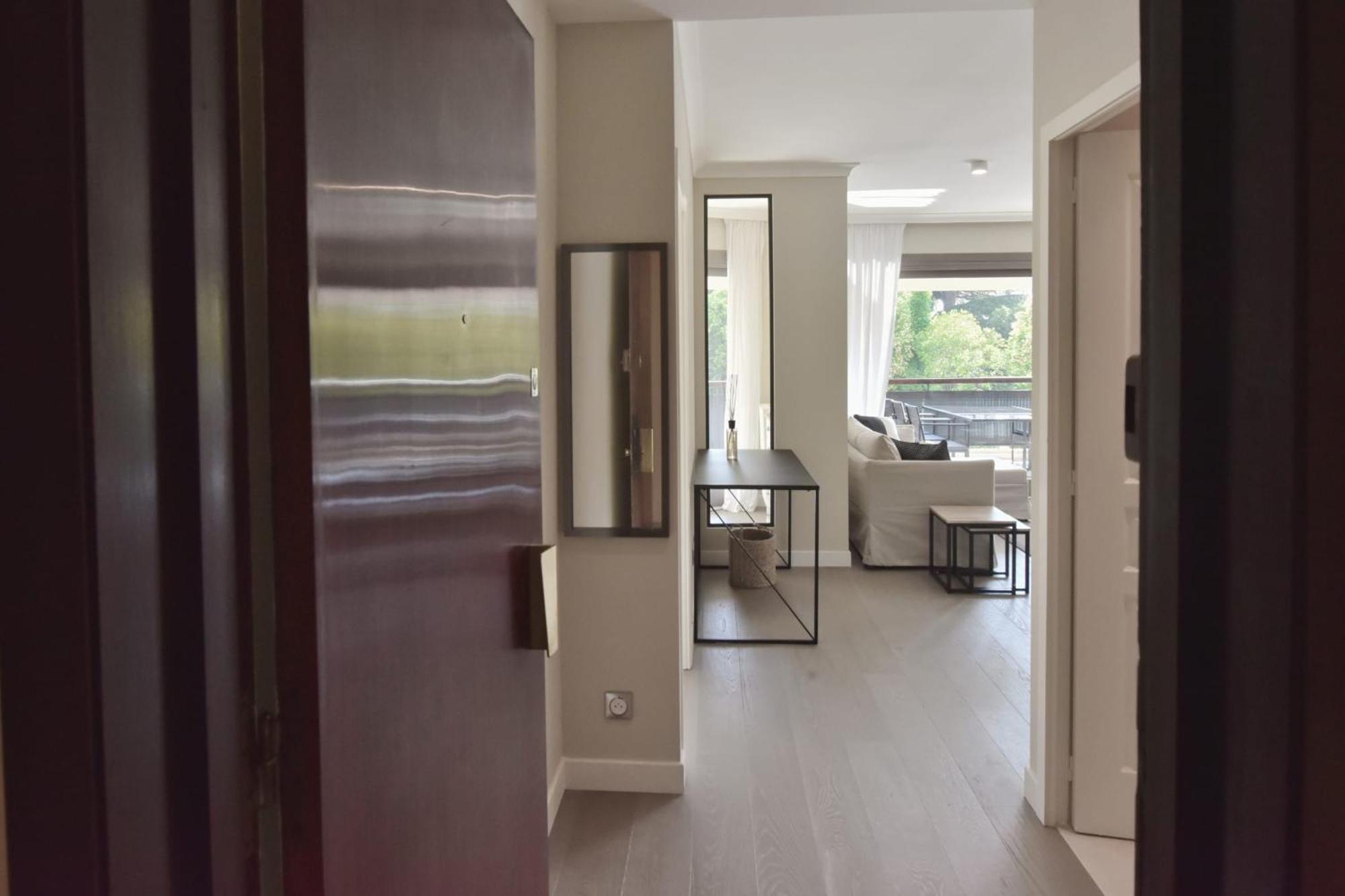 NEW 2 bedrooms 15 minutes to Palais des Festivals&beaches! Cannes Buitenkant foto