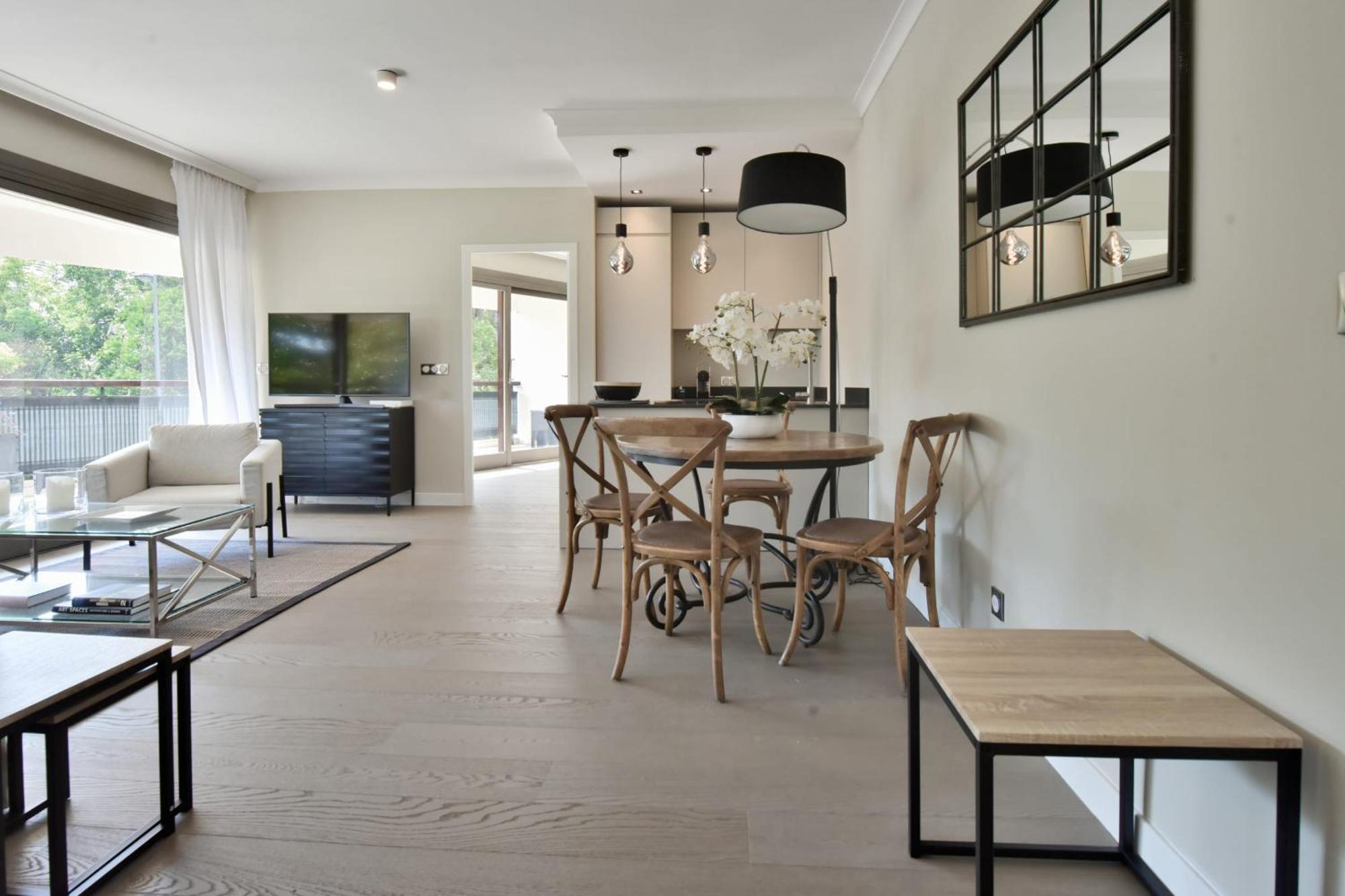 NEW 2 bedrooms 15 minutes to Palais des Festivals&beaches! Cannes Buitenkant foto